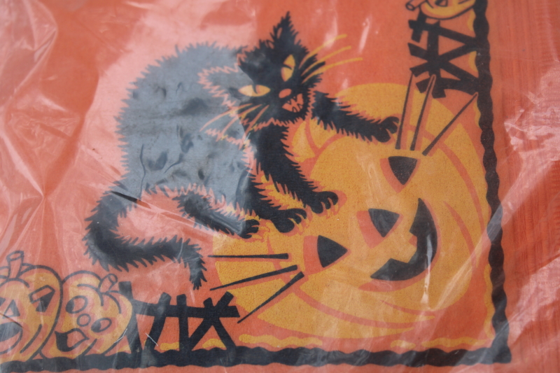 photo of vintage Halloween black cat paper napkins from Woolworths, original package party decor #3