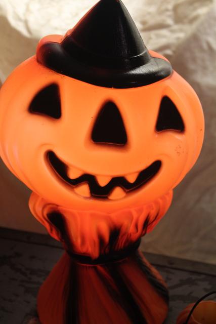 photo of vintage Halloween jack o lantern pumpkins - blow mold light, trick or treat pails #11
