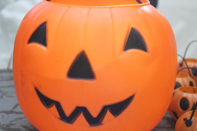photo of vintage Halloween jack o lantern pumpkins - blow mold light, trick or treat pails #12