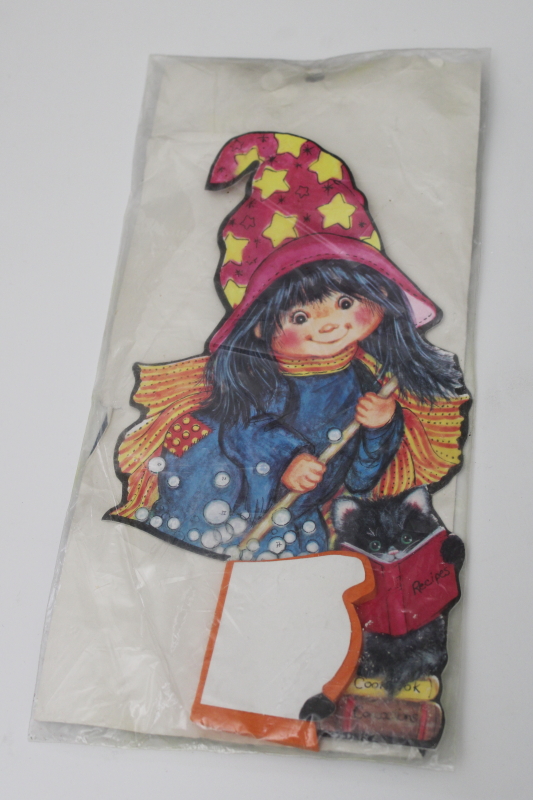 photo of vintage Halloween witch Eureka honeycomb tissue paper diecut party decoration  #4