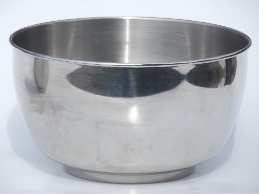 photo of vintage Hamilton Beach mixer bowls, stainless bowl set for electric mixer #3