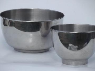 catalog photo of vintage Hamilton Beach mixer bowls, stainless bowl set for electric mixer