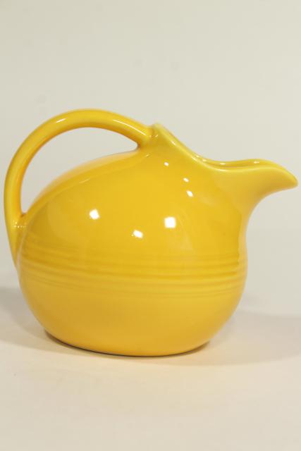 photo of vintage Harlequin Homer Laughlin china, round ball cream pitcher novelty creamer #4