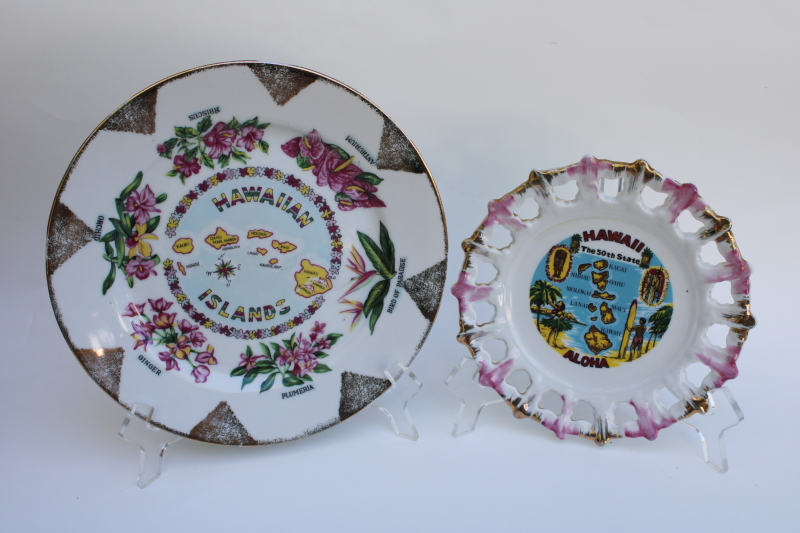 photo of vintage Hawaii souvenir plates Hawaiian Islands map print, retro pink luster & gold #1
