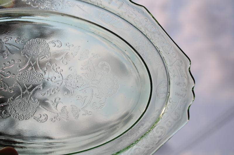 photo of vintage Hazel Atlas Florentine poppy pattern green depression glass platter #4