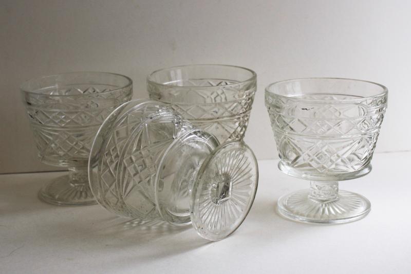 photo of vintage Hazel Atlas Gothic pattern peanut butter glasses, clear glass sherbet dishes #1