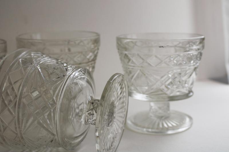 photo of vintage Hazel Atlas Gothic pattern peanut butter glasses, clear glass sherbet dishes #2