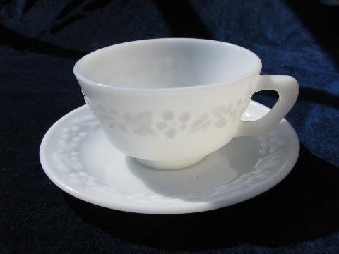 photo of vintage Hazel-Atlas milk white glass dishes, vitrock type embossed floral border #3