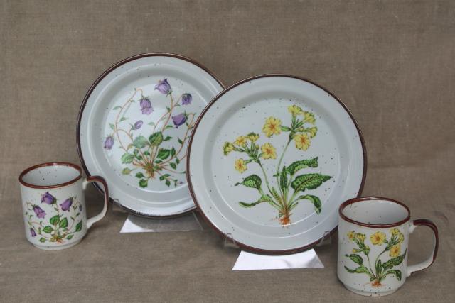 photo of vintage Hearthside Japan Buffet Ware stoneware dinnerware, salad plates & mugs w/ wildflowers #1