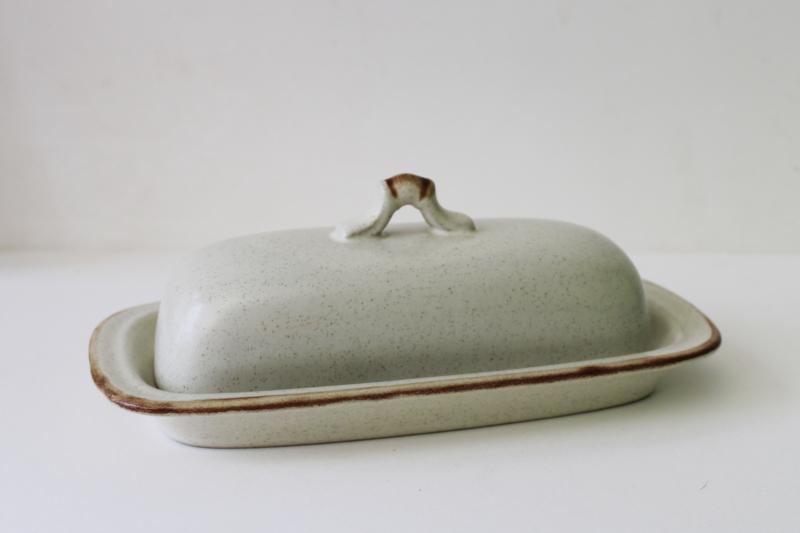 photo of vintage Hearthside stoneware covered butter dish Floral Expressions plain no flowers #1