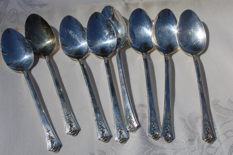 photo of vintage Holmes & Edwards silver plate flatware set for 8, Spring Garden pattern circa 1949 #13