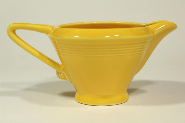 photo of vintage Homer Laughlin Harlequin yellow ceramic cream pitcher & sugar bowl set #3