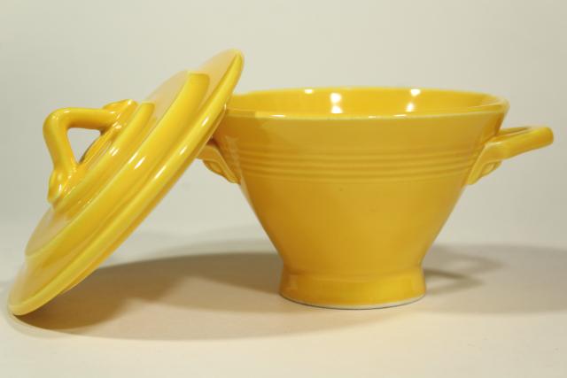 photo of vintage Homer Laughlin Harlequin yellow ceramic cream pitcher & sugar bowl set #4