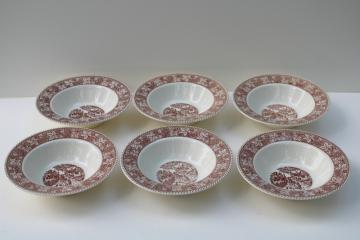 catalog photo of vintage Homer Laughlin Kingsway brown transferware w/ berries border English scenes bowls