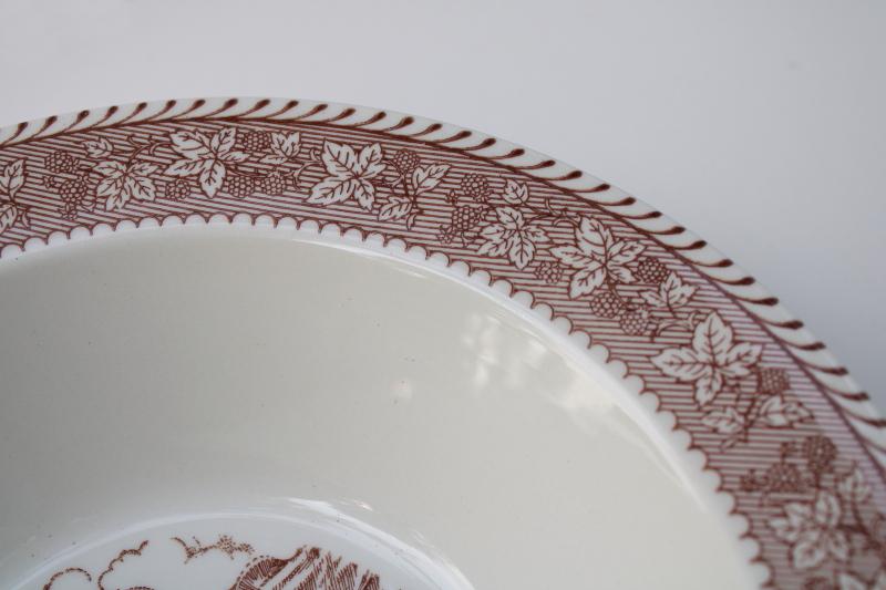 photo of vintage Homer Laughlin Kingsway brown transferware serving bowl, English scene w/ berries border #3