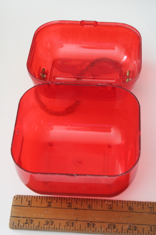 photo of vintage Hommer plastic yarn caddy for knitting or crochet thread, red lucite w/ kittens #5