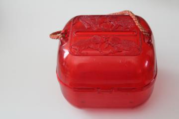 catalog photo of vintage Hommer plastic yarn caddy for knitting or crochet thread, red lucite w/ kittens