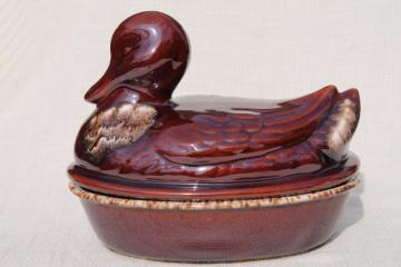 catalog photo of vintage Hull brown drip pottery - covered casserole dish w/ duck cover