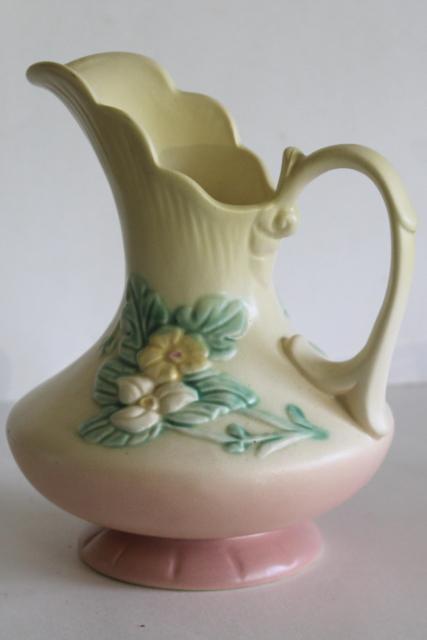 photo of vintage Hull pottery Wildflower trillium pattern ewer pitcher shape vase #2