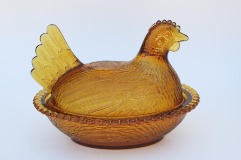 photo of vintage Indiana glass amber hen on nest covered dish, collectible chicken farmhouse kitchen #1