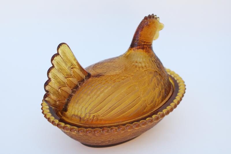 photo of vintage Indiana glass amber hen on nest covered dish, collectible chicken farmhouse kitchen #3