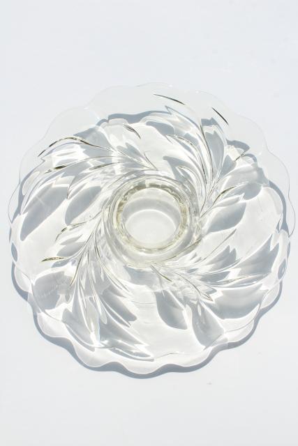 photo of vintage Indiana glass torte plate, low cake stand w/ center foot, willow or oleander pattern #4