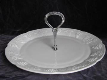 catalog photo of vintage Indiana milk glass harvest grapes pattern, large cake or sandwich plate w/ center handle