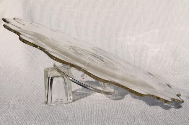 photo of vintage Indiana teardrop pattern clear glass cake plate, low footed pedestal plate #3