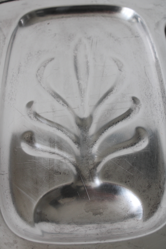 photo of vintage International Silver Camille huge three part serving tray, meat platter w/ two covered side dishes  #6