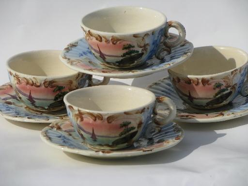 photo of vintage Italian majolica pottery tea cups and saucers, Italy - Deruta? #3