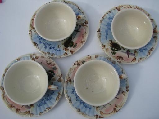 photo of vintage Italian majolica pottery tea cups and saucers, Italy - Deruta? #4