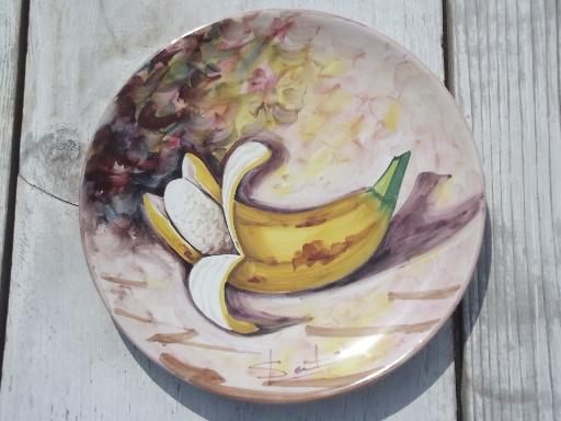 photo of vintage Italy hand-painted pottery plates, Italian peasant village fruit #2