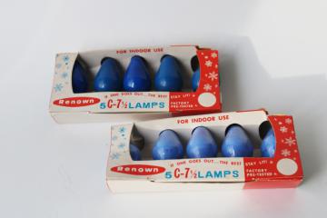 photo of vintage Japan C7 Christmas light bulbs in cute original packages w/ Santa