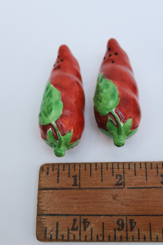 photo of vintage Japan S&P shakers, two sets hand painted ceramic chili peppers salt & pepper, red & green chilies  #3