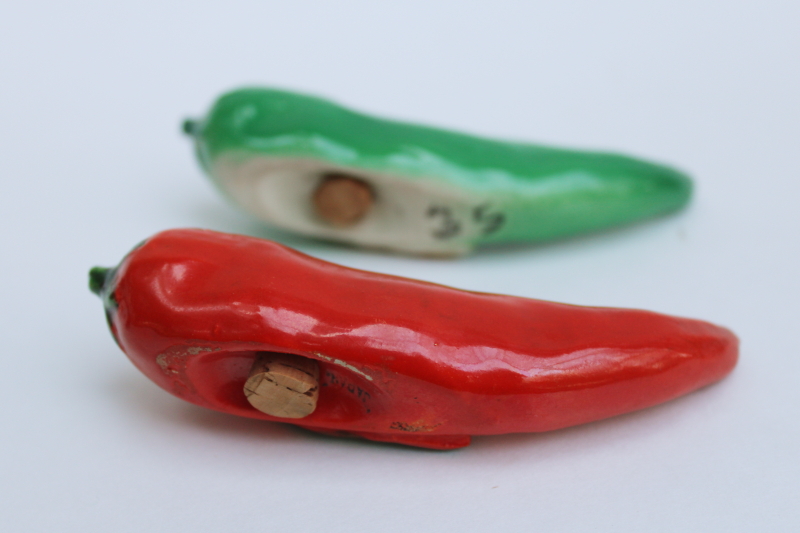 photo of vintage Japan S&P shakers, two sets hand painted ceramic chili peppers salt & pepper, red & green chilies  #8