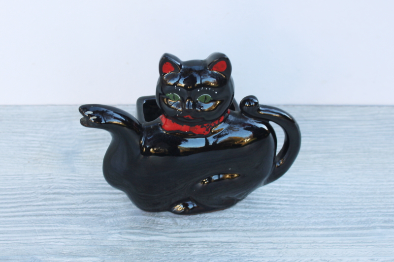photo of vintage Japan black cat teapot wall pocket planter, hand painted ceramic redware #7