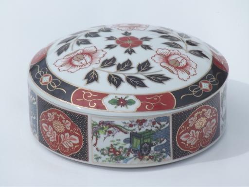 photo of vintage Japan blue & red Imari porcelain, large round china box #1