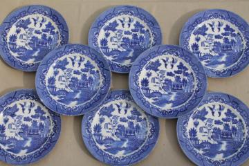 catalog photo of vintage Japan blue willow china set of 8 dinner plates, Japanese willow ware