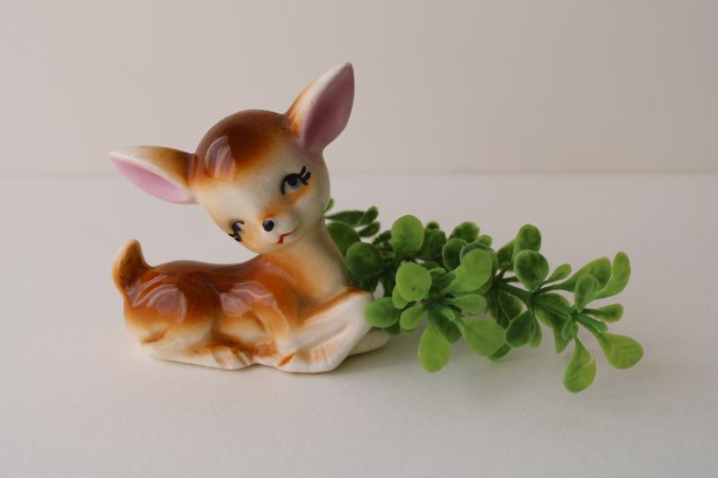 photo of vintage Japan ceramic deer figurine, little doe fawn w/ flirty eyelashes #1