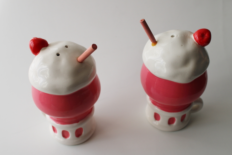 photo of vintage Japan ceramic salt and pepper shakers ice cream floats sundaes S&P #1