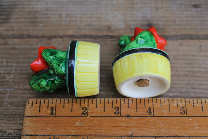 photo of vintage Japan hand painted ceramic cactus salt & pepper shakers blooming cacti #6
