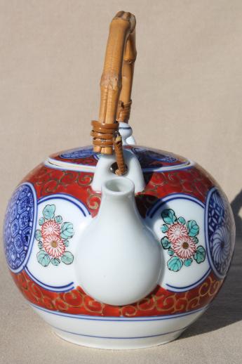 photo of vintage Japan porcelain teapot, Arita Imari style pattern in red & blue #2
