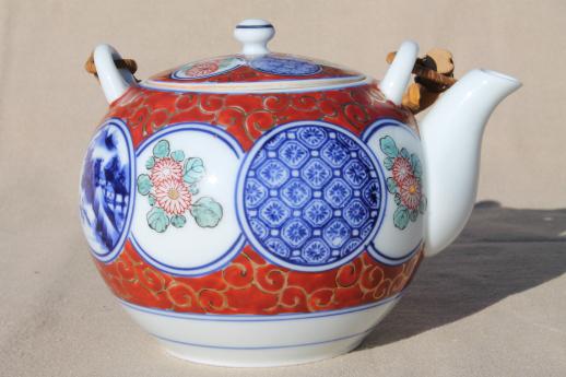 photo of vintage Japan porcelain teapot, Arita Imari style pattern in red & blue #3