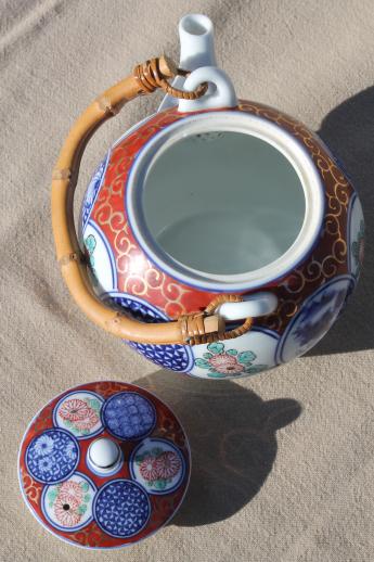photo of vintage Japan porcelain teapot, Arita Imari style pattern in red & blue #6