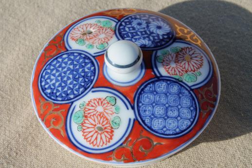 photo of vintage Japan porcelain teapot, Arita Imari style pattern in red & blue #8