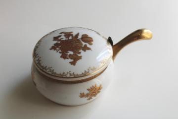 catalog photo of vintage Japan porcelain trinket or powder box, silent butler hinged lid, french country gold roses 