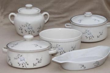 catalog photo of vintage Japan stoneware baking dishes / serving pieces lot, Southampton grey floral