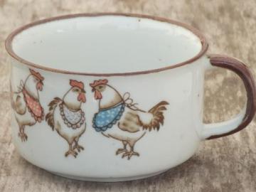 catalog photo of vintage Japan stoneware soup mug with cute chickens wearing bibs!