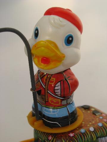 photo of vintage Japan wind-up tin litho toy in box, mechanical fishing duck #5