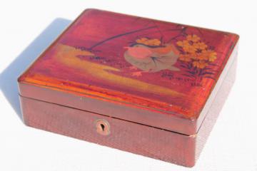 catalog photo of vintage Japanese lacquer lacquerware wood box or tea chest w/ little robin bird